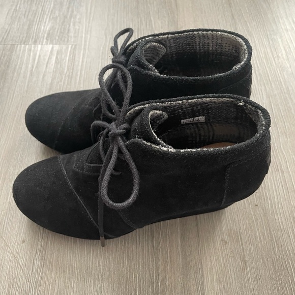 TOMS Wedge Ankle Boot Size W5.5 - Picture 2 of 6